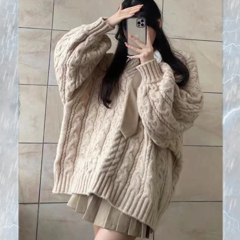 Twist Design V Neck Loose Sweater - Image 8