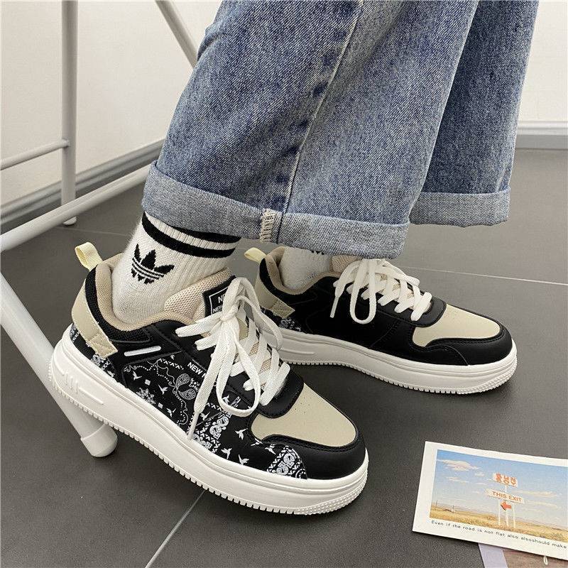 Vintage College Sneakers - Image 4