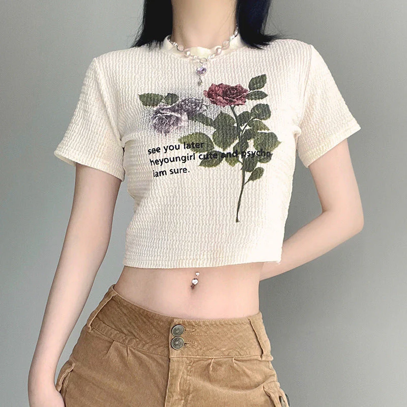 Vintage Floral Print Short Sleeve Tee - Image 4