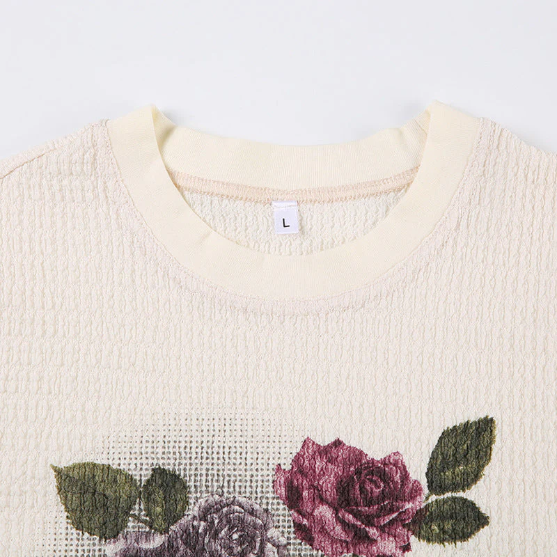 Vintage Floral Print Short Sleeve Tee - Image 9