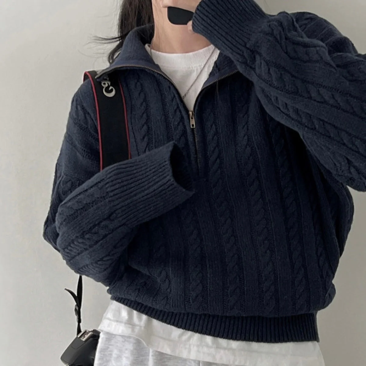 Vintage Lapel Neck Cable Knit Sweater - Image 6
