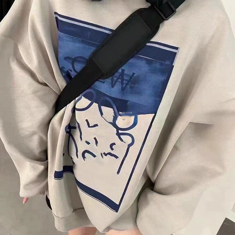Vintage Patch Oversize Pullover Graphic Sweatshirt - Image 4