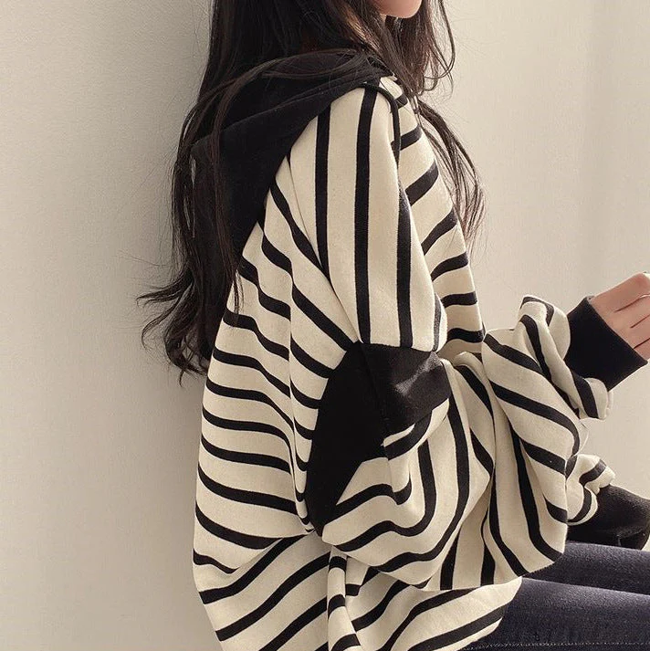 Vintage Striped Oversized Hoodie - Image 3