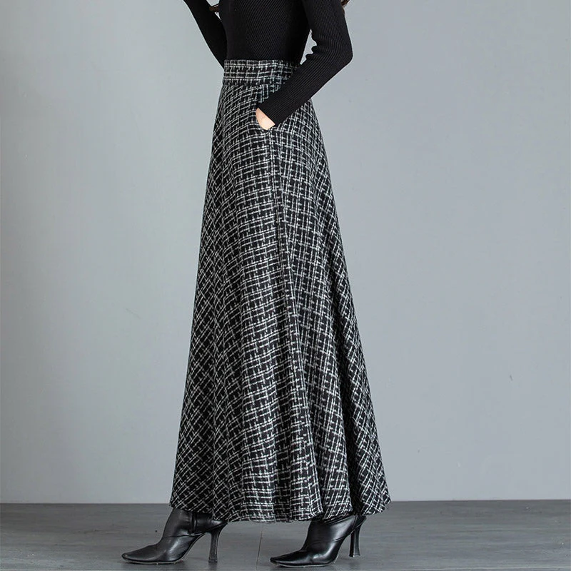 Woolen Plaid Long Skirt - Image 4